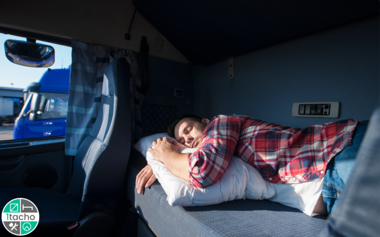 Le repos hebdomadaire n'est pas seulement une obligation légale pour les conducteurs professionnels; c'est un élément essentiel de leur santé, de leur sécurité et de leur efficacité opérationnelle.